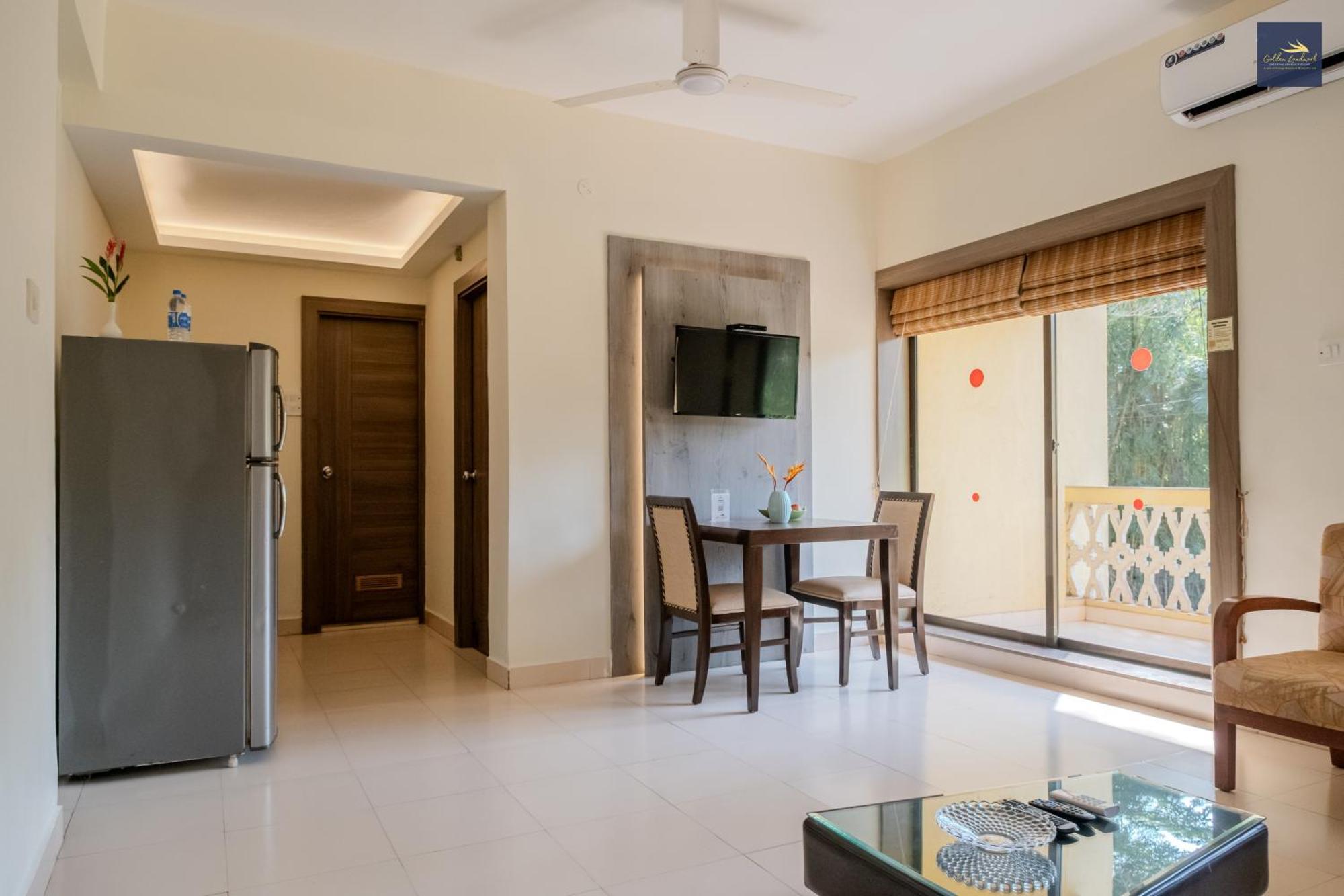 Golden Landmark Green Valley Beach Resort Dona Paula Exterior foto